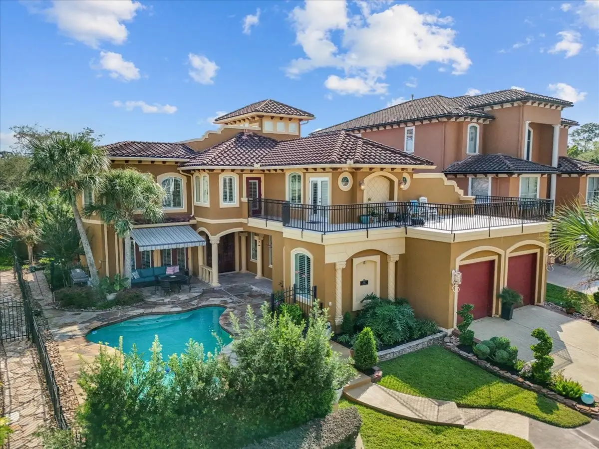 541 Villa Drive, Seabrook, TX 77586 - #1