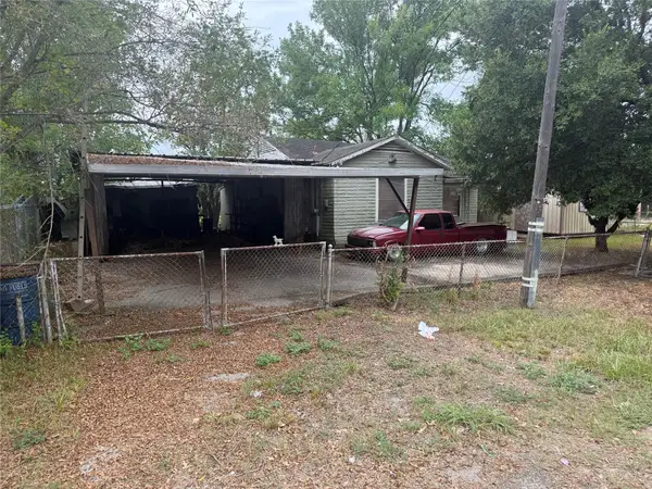2206 Harris Avenue, Pasadena, TX 77506