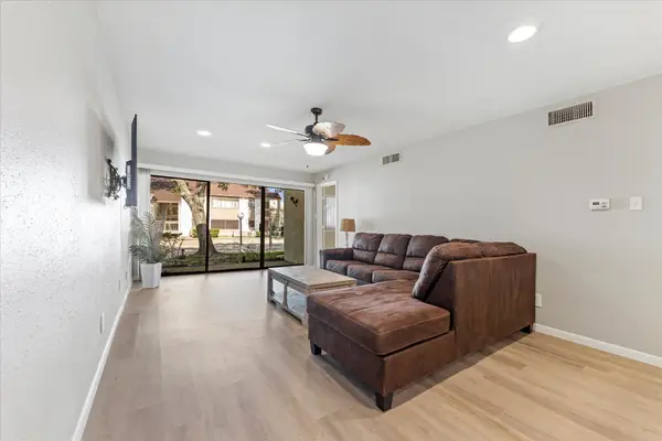 12100 Melville Drive #409D, Montgomery, TX 77356