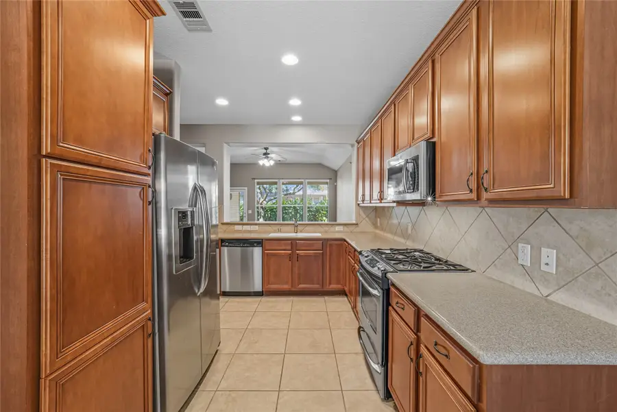 24518 Foxberry Glen Lane, Katy, TX 77494 - Image #2