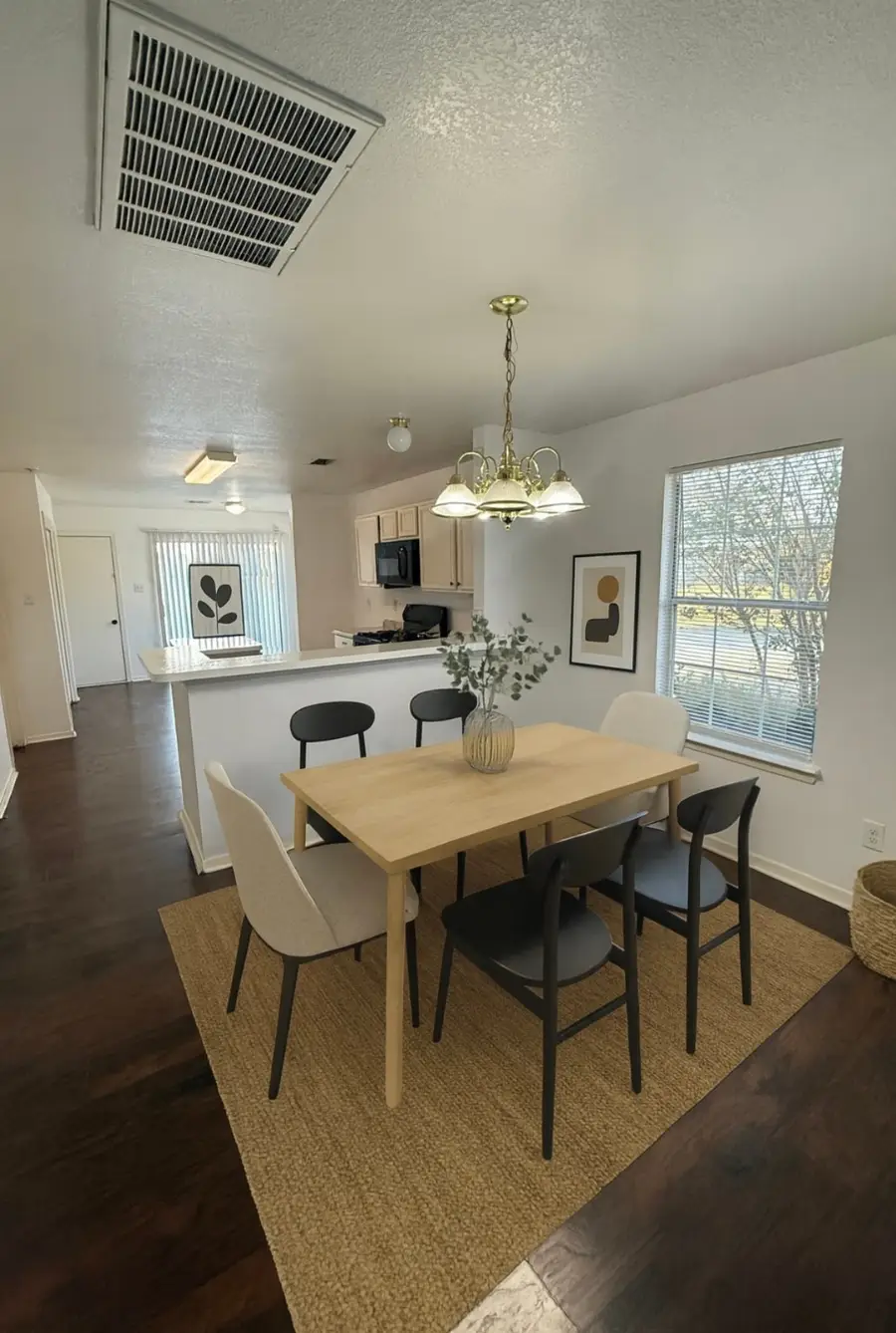 1639 Nichole Woods Drive, Houston, TX 77047 - Image #3