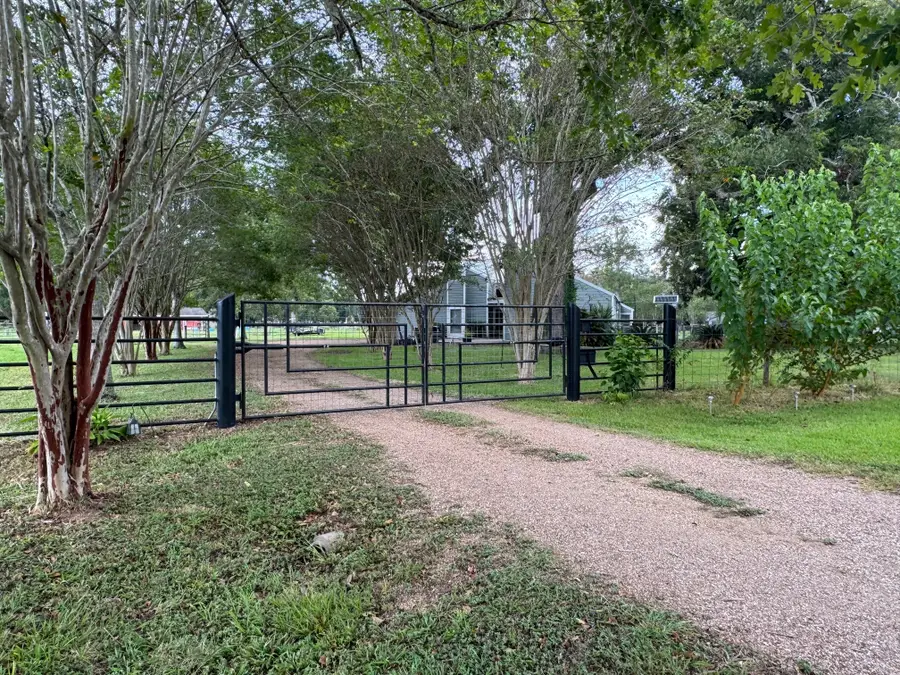 1203 Half Moon Drive, Wharton, TX 77488 - Image #2