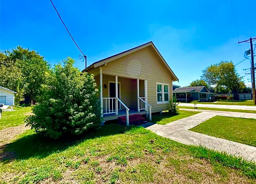 911 Dallas Street, Port Neches, TX 77651 - Image #3