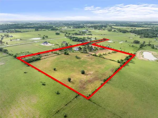36622 Tompkins Road, Hempstead, TX 77445