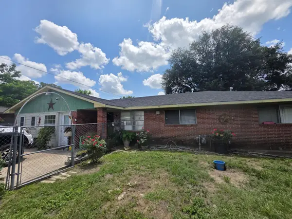 5233 Breen Drive, Houston, TX 77086