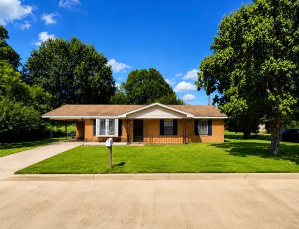 203 Darius Street, Crockett, TX 75835