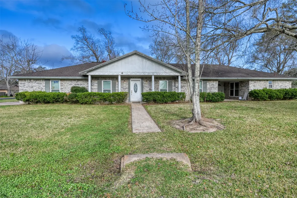 102 S Bow Drive, Jones Creek, TX 77541 - #1