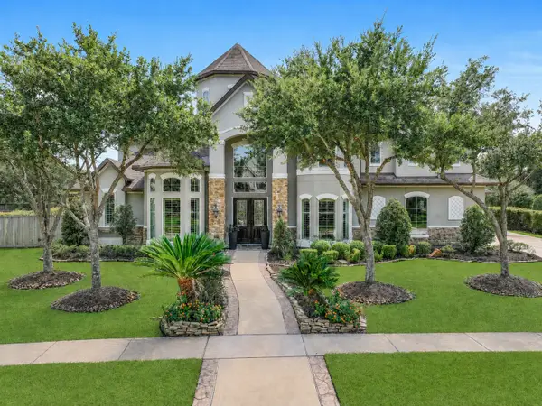 2316 Durango Bend Lane, Friendswood, TX 77546