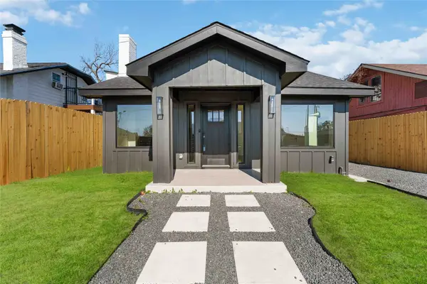 508 Dell Court, Houston, TX 77009