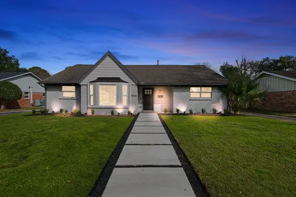 5538 Yarwell Drive, Houston, TX 77096