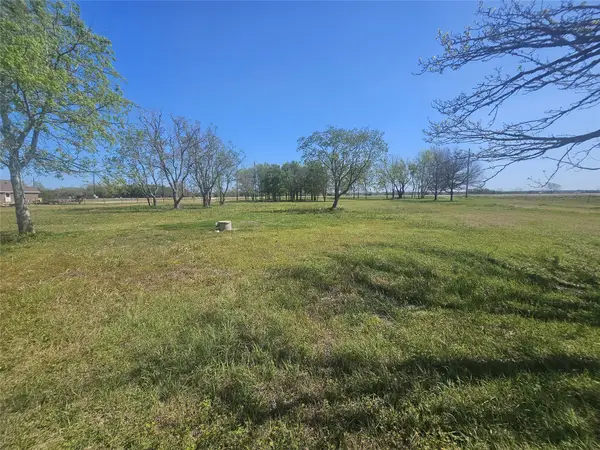 4121 N Sh 60 Highway, East Bernard, TX 77435