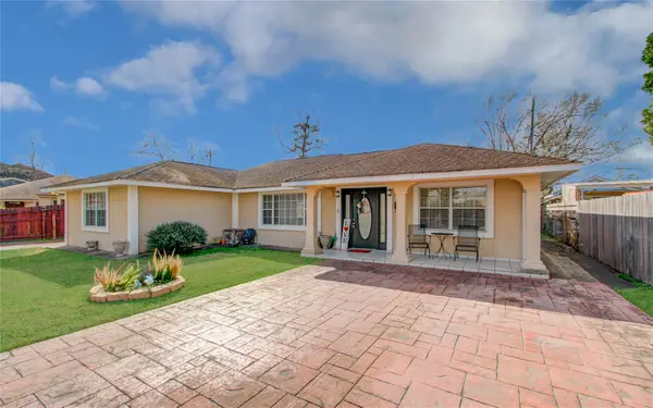 1421 Glenmore Forest Street, Houston, TX 77055