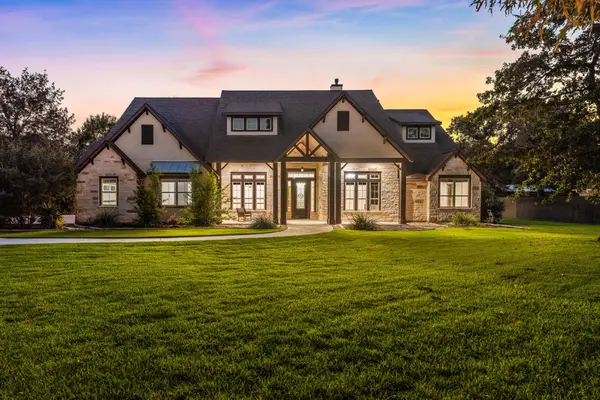 8989 Stone Oak Drive, Montgomery, TX 77316