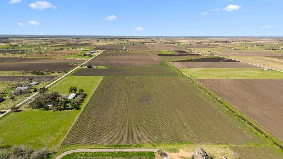 14914 County Road 272, East Bernard, TX 77435 - Image #3