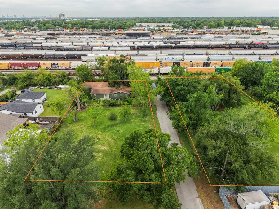 7702 King Street, Houston, TX 77028 - #2