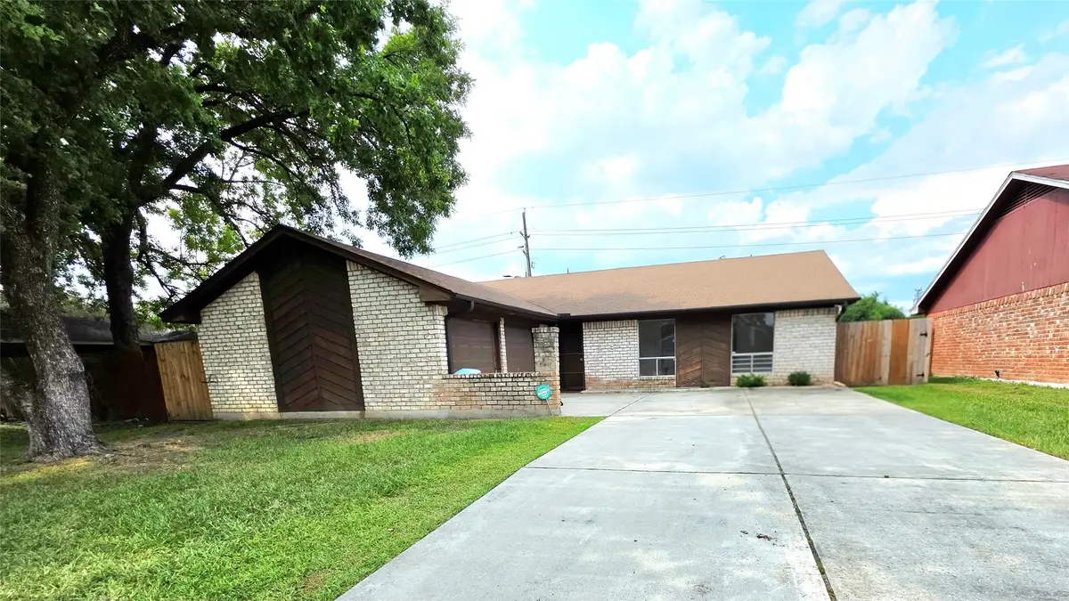 6610 Northleaf Drive, Houston, TX 77086 - Image #1