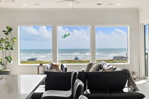 17211 Termini San Luis Pass Rd, Galveston, TX 77554