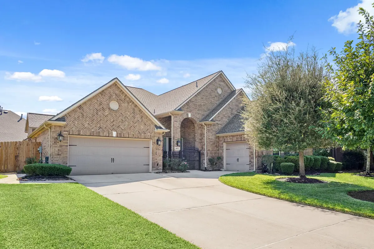 16111 Summit Mist Court, Houston, TX 77044 - Image #1