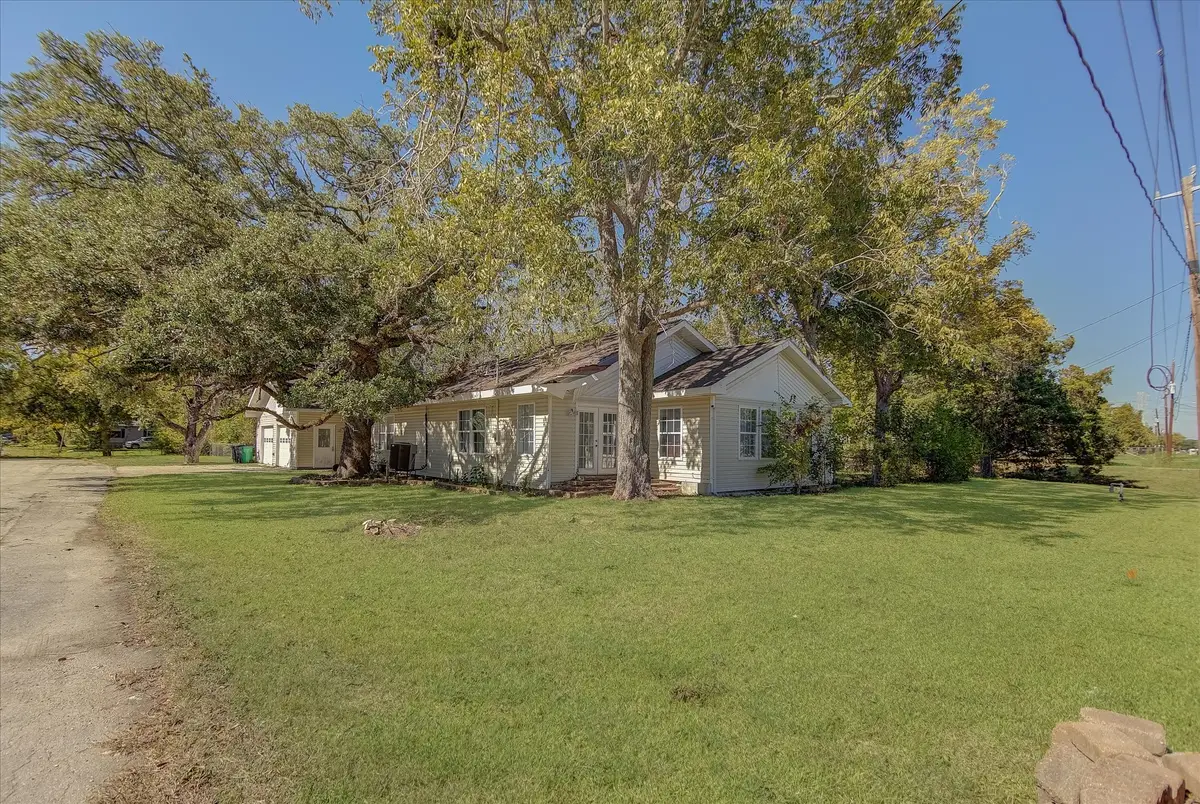4123 Crosby Cedar Bayou Road, Baytown, TX 77521 - Image #1