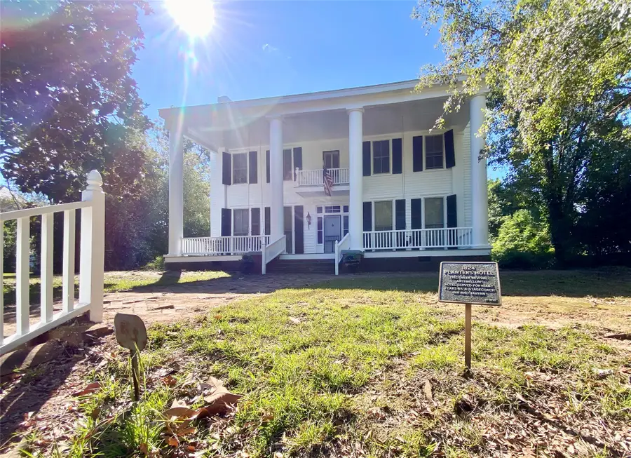 214 W Robert Toombs Avenue, Washington, GA 30673 - Image #3