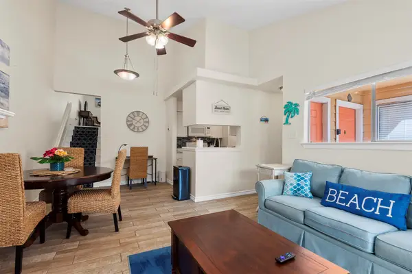 3506 Cove View Boulevard #210, Galveston, TX 77554