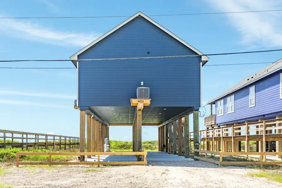 4835 Bluewater Drive, Surfside Beach, TX 77541 - #2