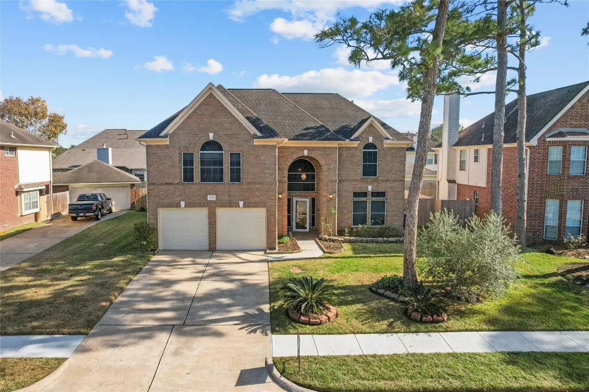 2405 Evergreen Drive, Pearland, TX 77581 - #1