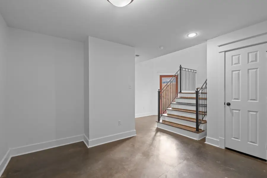 1226 Peden Street, Houston, TX 77006 - Image #2