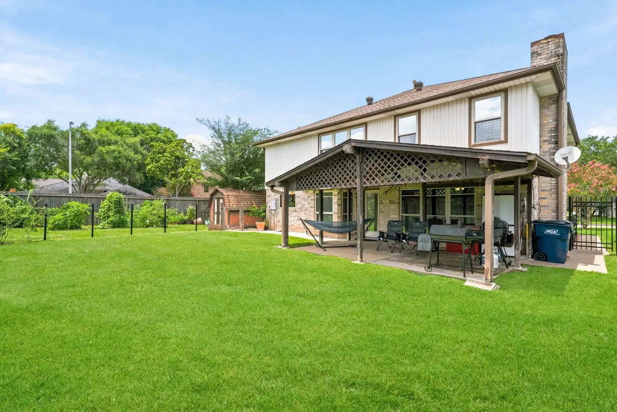 2135 Victoria Garden Drive, Richmond, TX 77406 - #1