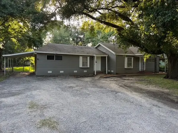 225 N Noble Road, Texas City, TX 77591