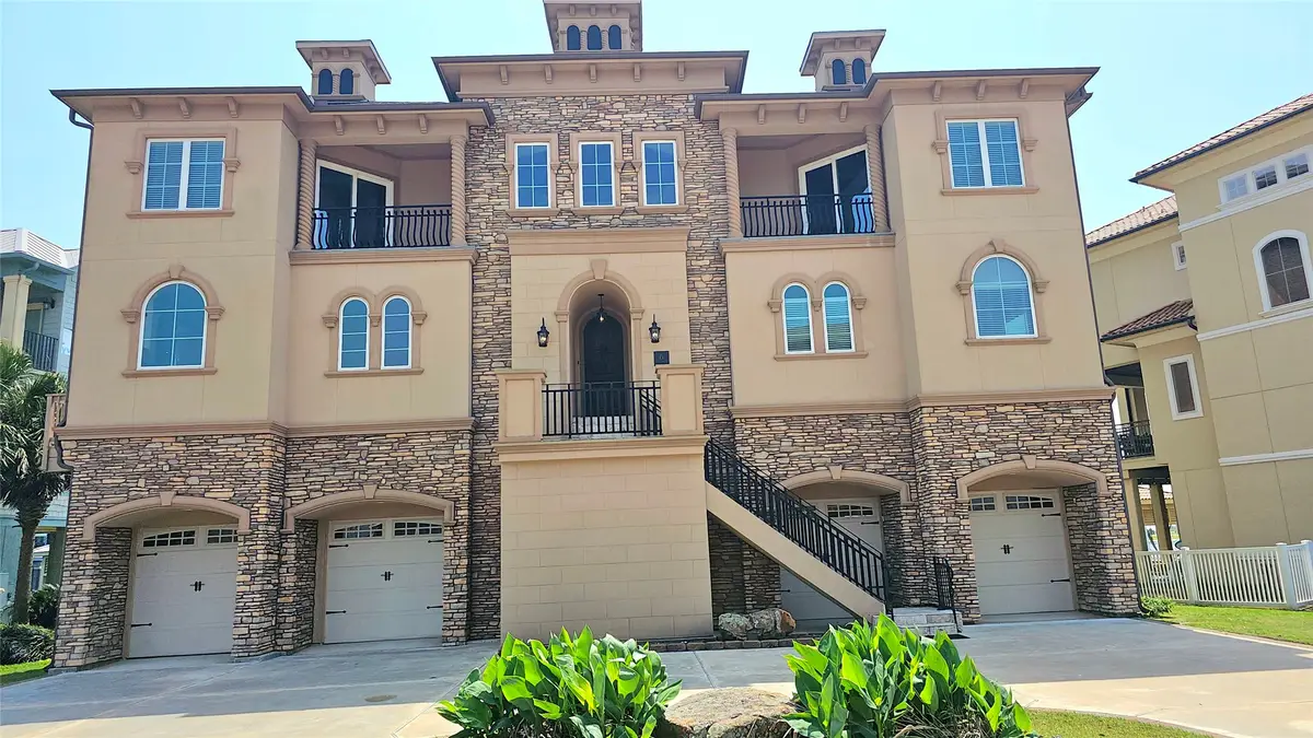 6 Big Torch, Hitchcock, TX 77563 - Image #1