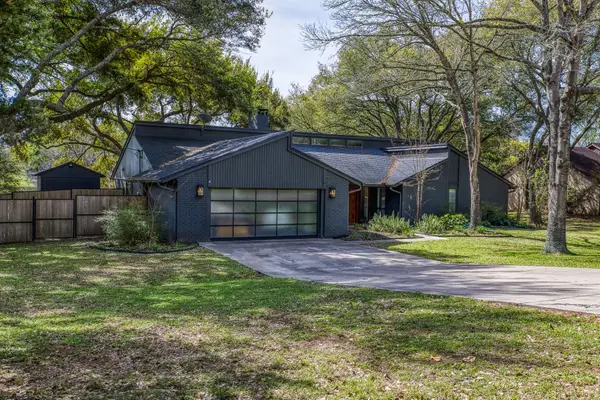 2414 E Rosedale, Brenham, TX 77833