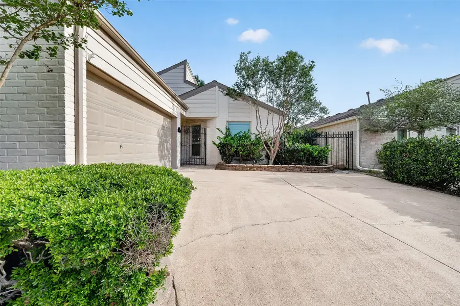 14222 Woodnook Drive, Houston, TX 77077 - #3