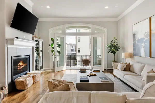 306 W Saulnier Street, Houston, TX 77019
