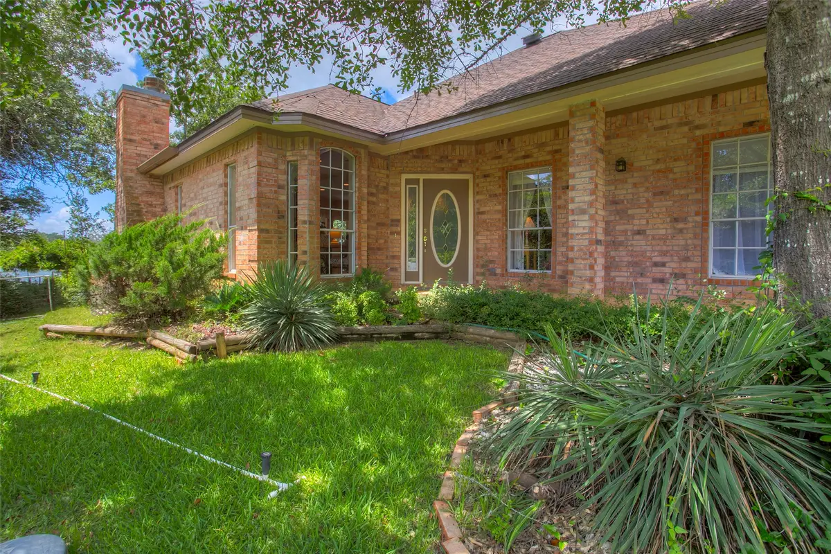 65 Lakeland Drive S, Normangee, TX 77871 - Image #1