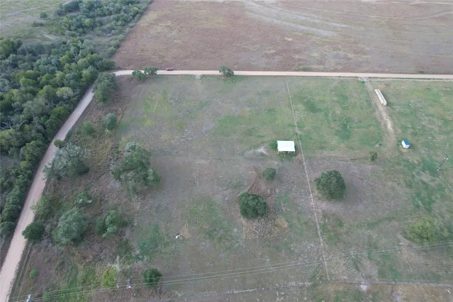 1007 County Road 380, Hallettsville, TX 77964 - Image #3