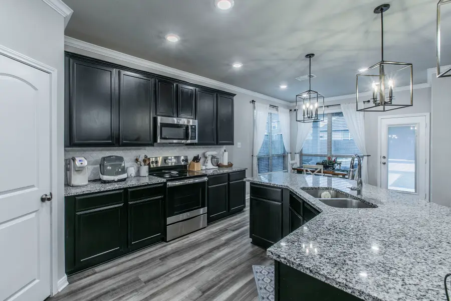 7820 Dominik Drive, Temple, TX 76502 - Image #2