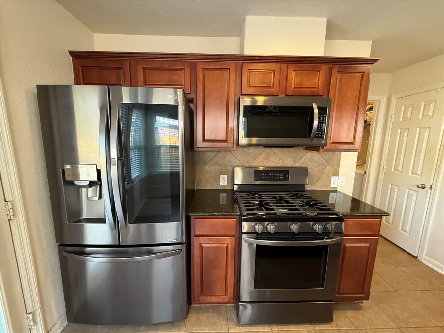 9410 Castlegap Drive, Spring, TX 77379 - Image #3