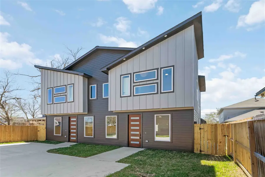 4534 Newberry Street #ABC, Houston, TX 77051 - #3