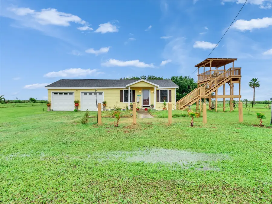 1222 Madison Avenue, Port Bolivar, TX 77650 - #3