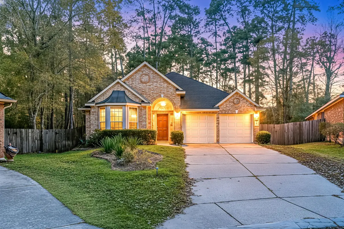 2 Gilded Crest Court, The Woodlands, TX 77382 - Image #1