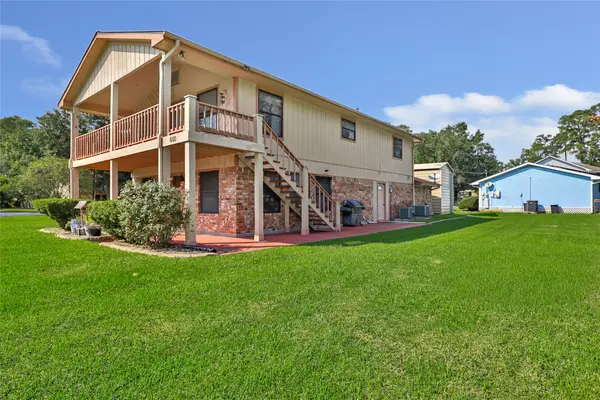 600 Sam Houston Loop, Point Blank, TX 77364