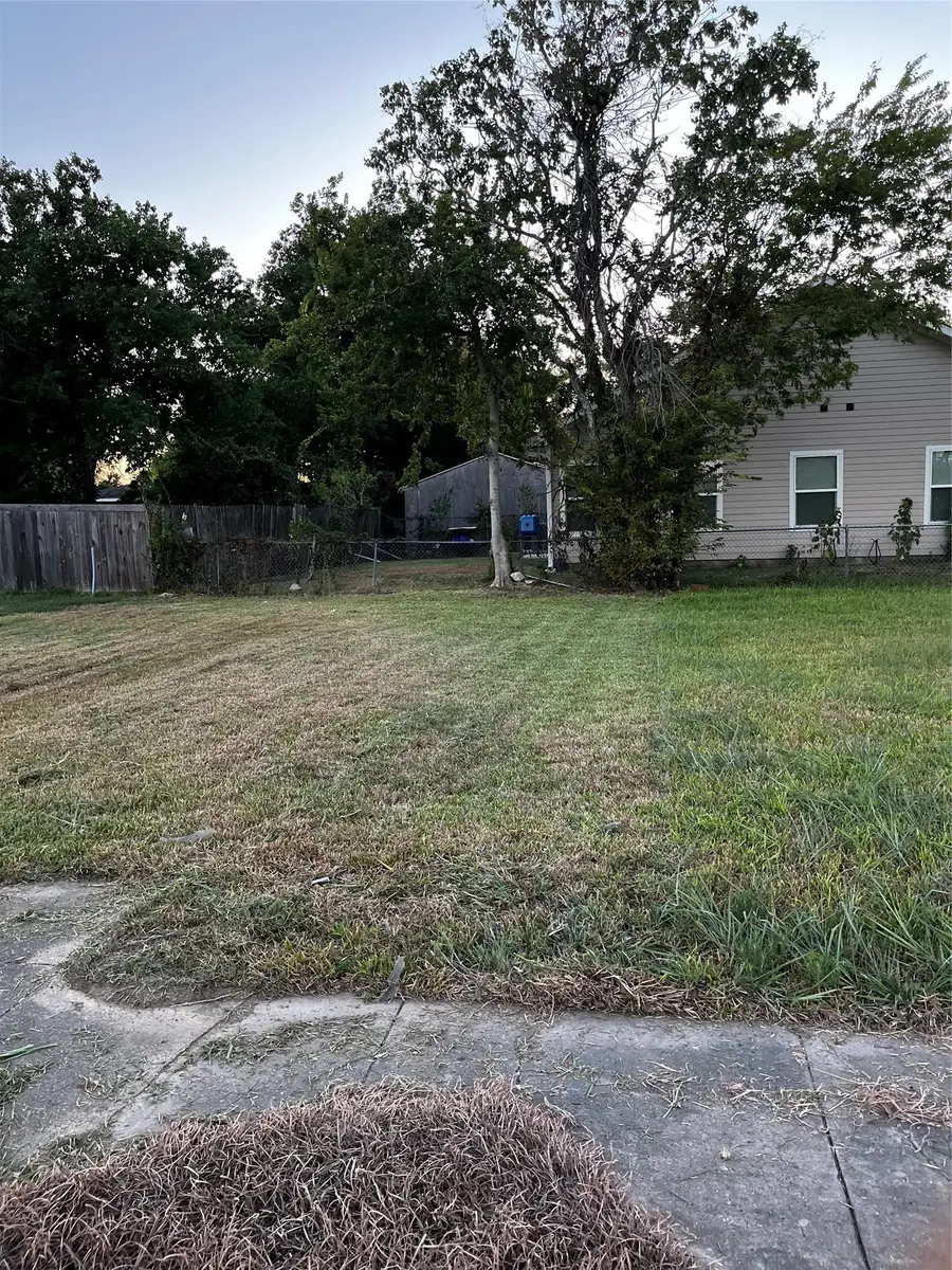 705 Martin Luther King Street, Baytown, TX 77520 - #3