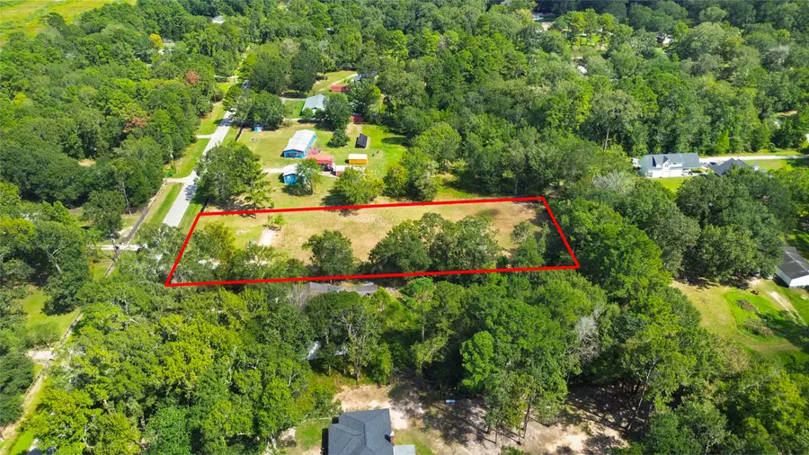 211 Birchwood Drive, Huffman, TX 77336 - Image #2