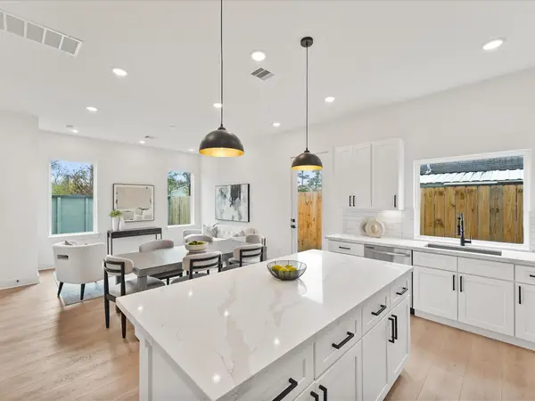 241 Rebecca Street #B, Houston, TX 77022