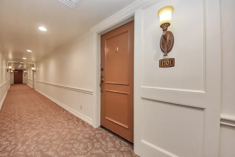 3525 Sage Road #1701, Houston, TX 77056 - #2