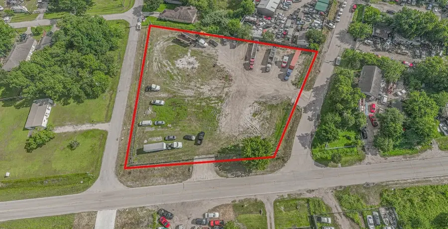 5302 Fuqua Gardens View, Houston, TX 77045 - Image #2