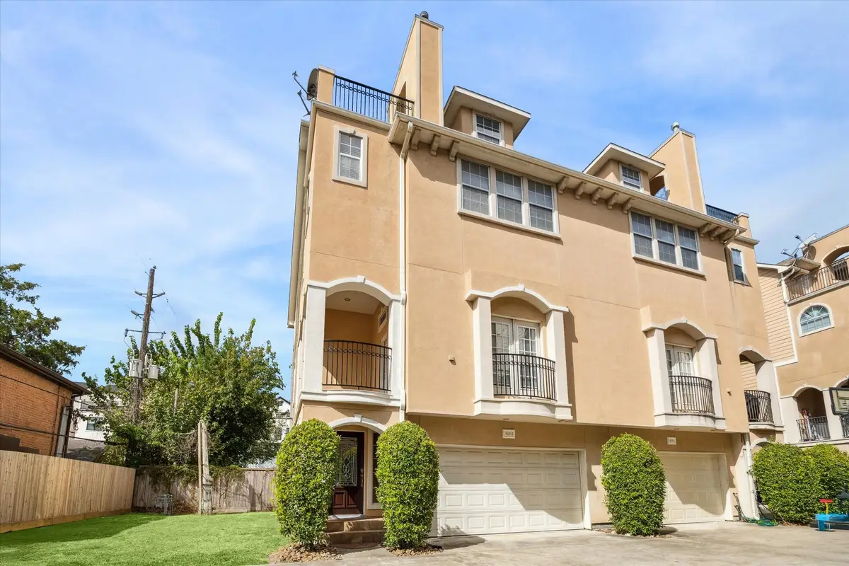 5629 Dolores Place Lane #B, Houston, TX 77057 - Image #1