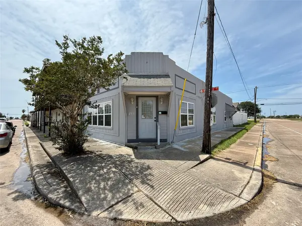 231 W Broad Street, Freeport, TX 77541