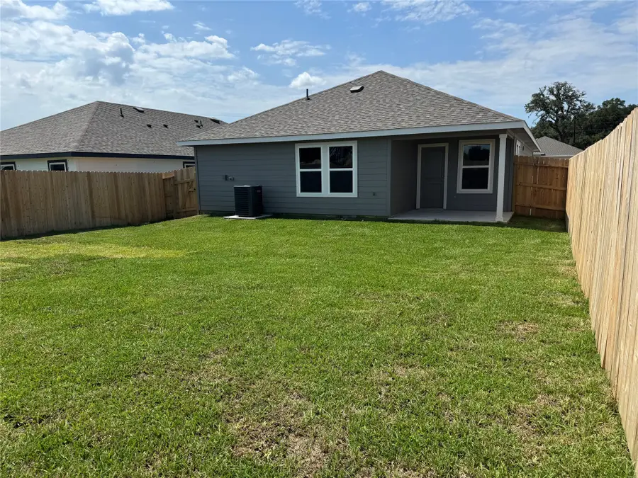 1228 Wilkins Valley Street, Brenham, TX 77833 - Image #3